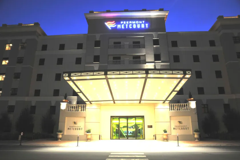 Peermont Metcourt at Emperors Palace - Image 1