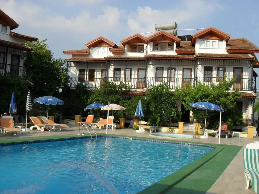 Villa Ozalp Apartments - Image 1
