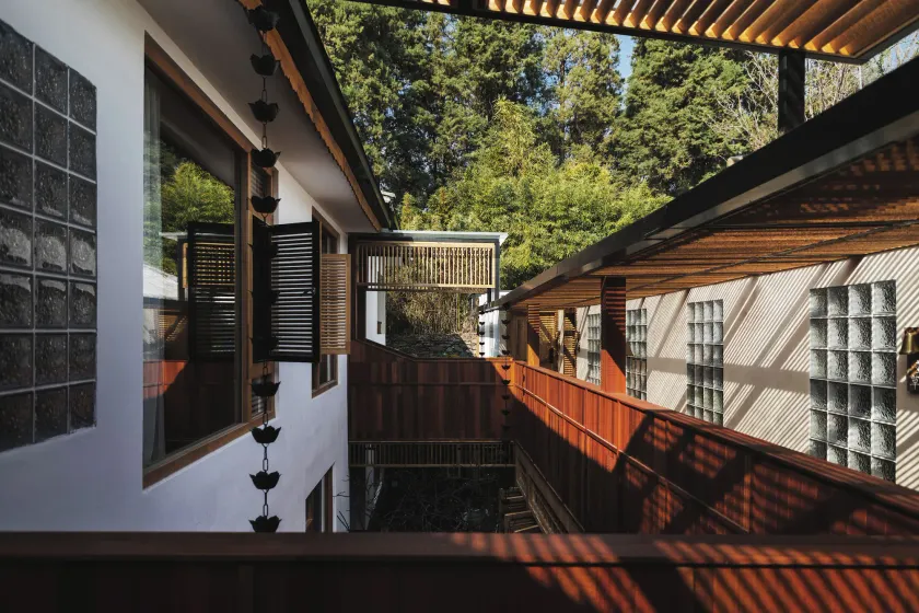 Dali Jiwu Hotel - Image 1