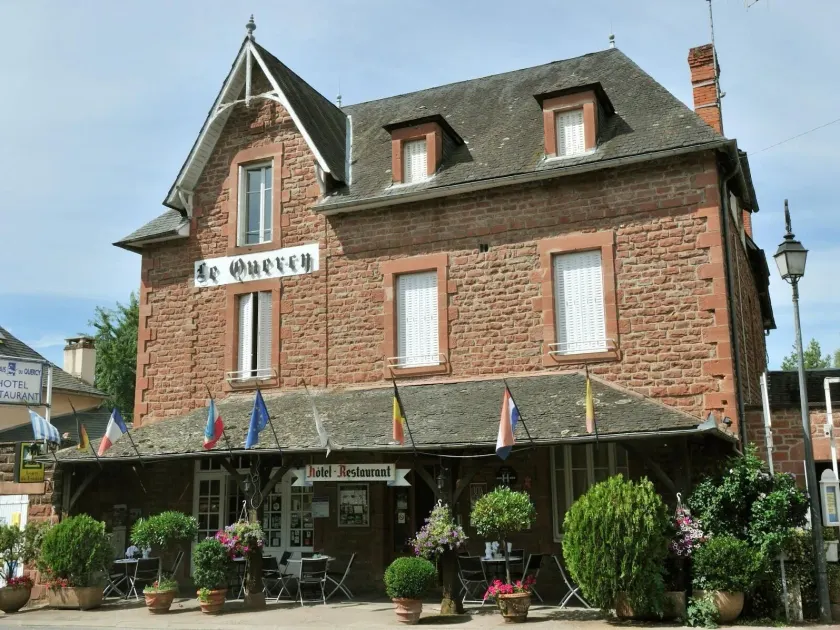 Logis Hotel Le Relais du Quercy - Image 1