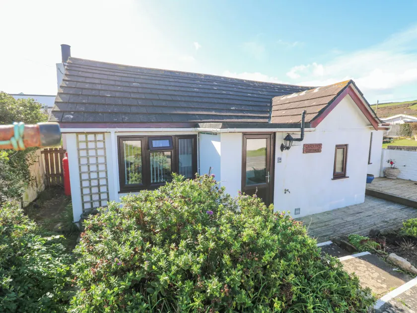 Carolyns Cottage - Image 1