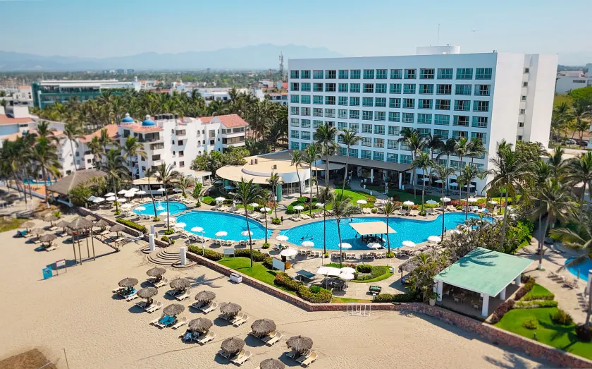 Ocean Breeze Nuevo Vallarta - Image 1