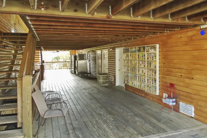 Jonesbones Room at White Wing Lodge- Silver Dollar City Getaway - Entrada (vista interior)