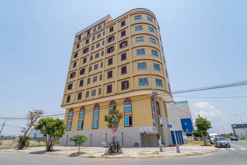 Capital O 215 An Duc Hotel Da Nang - Image 1