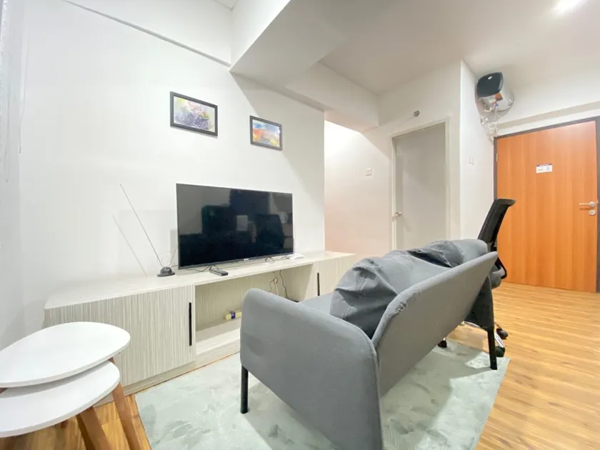 Modern and Well Furnished 2BR at Jarrdin near Cihampelas Walk - Image 1