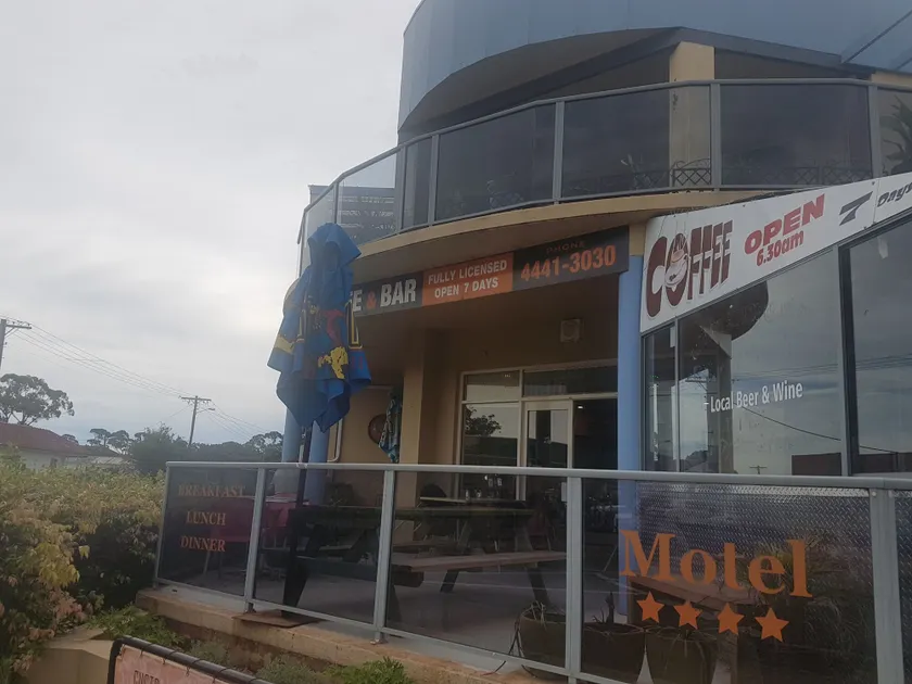 Jopen Motel Unit 2 - Image 1