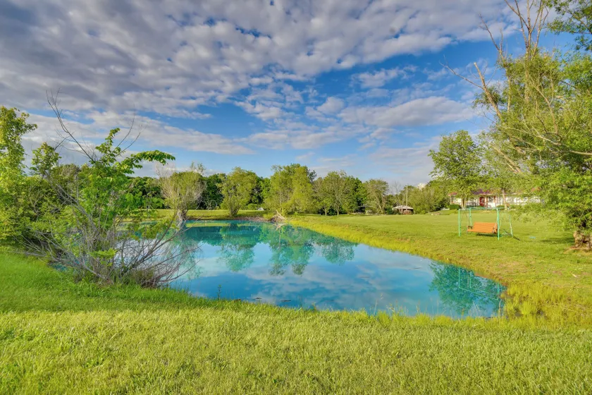 Pool & Fishing Access: Apt Near Mark Twain Lake - Image 1