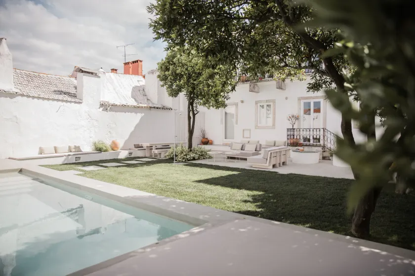 Dona Graca Lisbon Apartments - Image 1