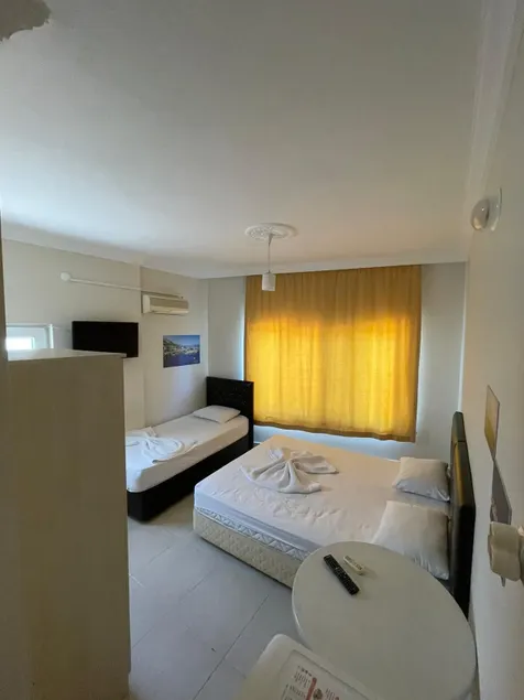 Ünlü Konaklama Kafe - Chambre