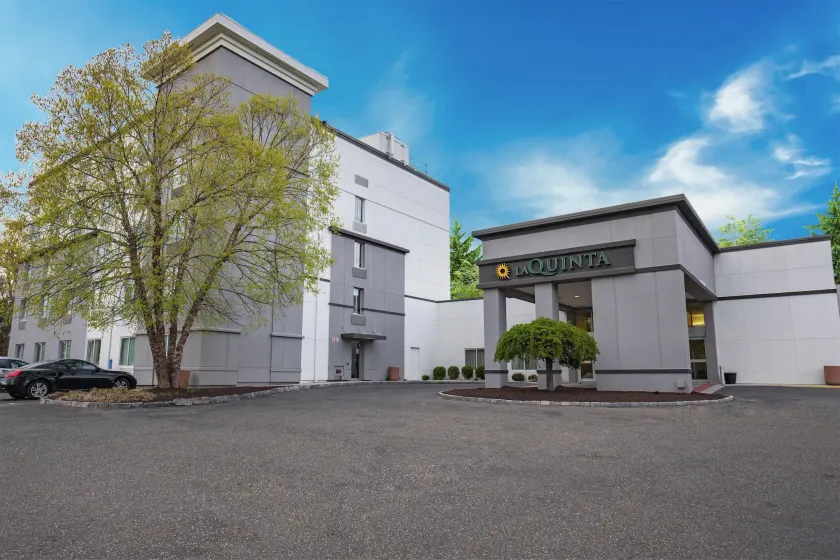 La Quinta by Wyndham Danbury - Image 1