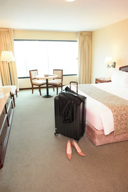 Los Tallanes Hotel & Suites - Image 1