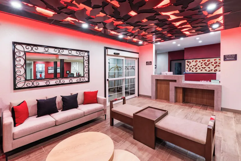 Candlewood Suites Fayetteville by IHG - Image 1
