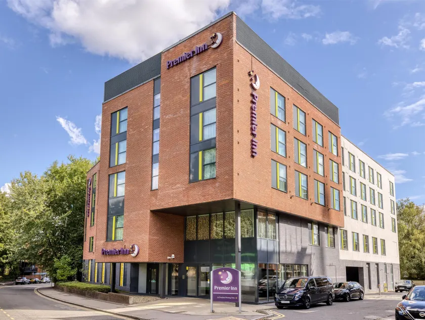 Premier Inn Chelmsford City Centre - Image 1