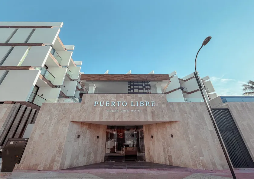 Hotel Puerto Libre - Image 1