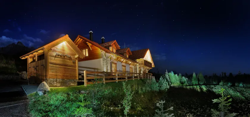 Panoramic Mountain Residence - Image 1