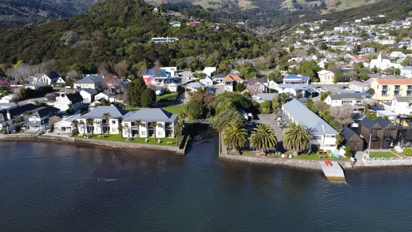 Akaroa Waterfront Motels - Image 1