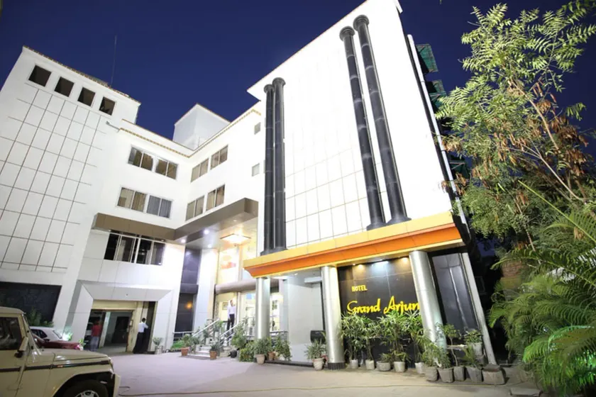 Hotel Grand Arjun - Image 1