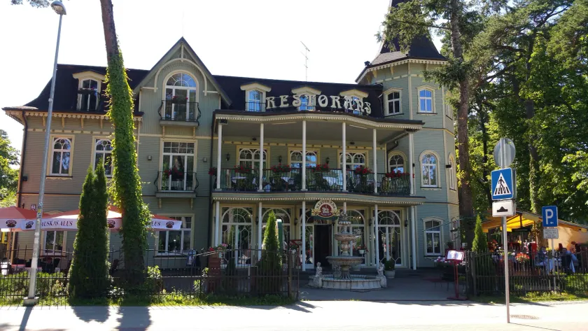 Pegasa Pils Spa Hotel - Image 1