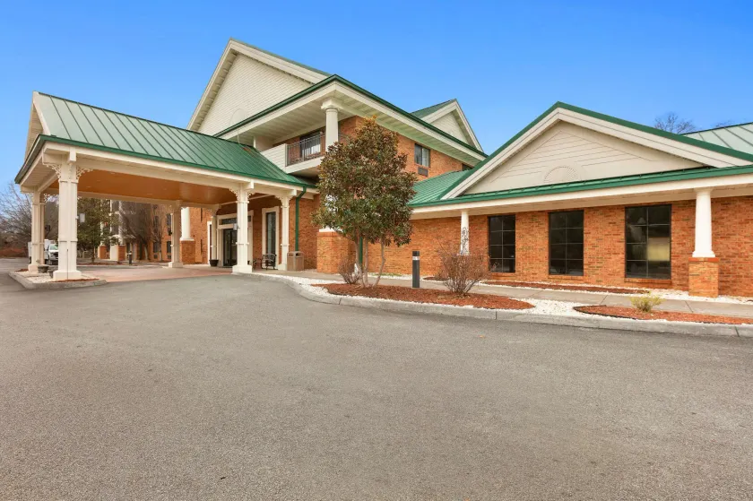 Country Inn & Suites by Radisson, Jonesborough-Johnson City West, TN - Image 1