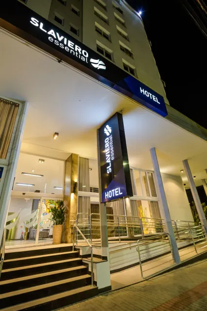 Slaviero Hotel Blumenau - Image 1