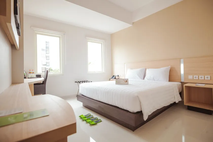 Whiz Prime Hotel Sudirman Makassar - Image 1