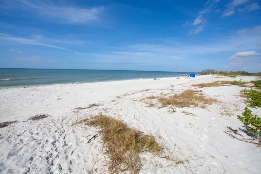 Fort Myers Beach Penthouse Condo - Image 1