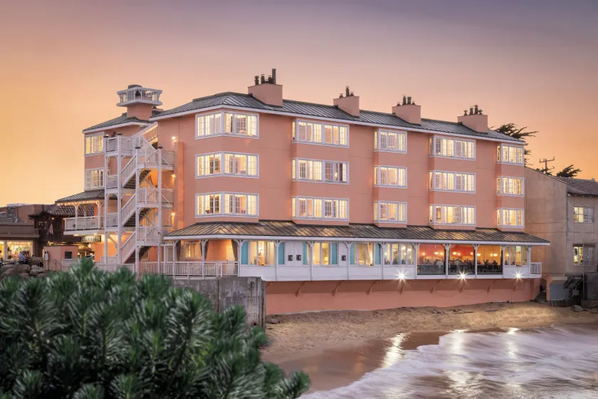 Spindrift Inn - Image 1