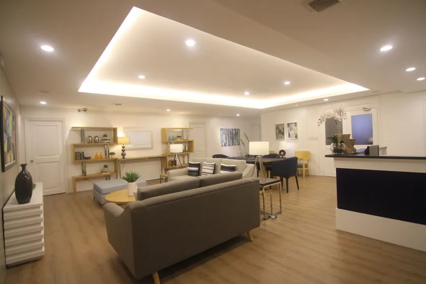 Bryan Condominium Suites - Hall