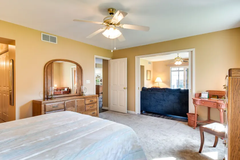 Tonawanda Vacation Rental ~ 13 Mi to Niagara Falls - Værelse
