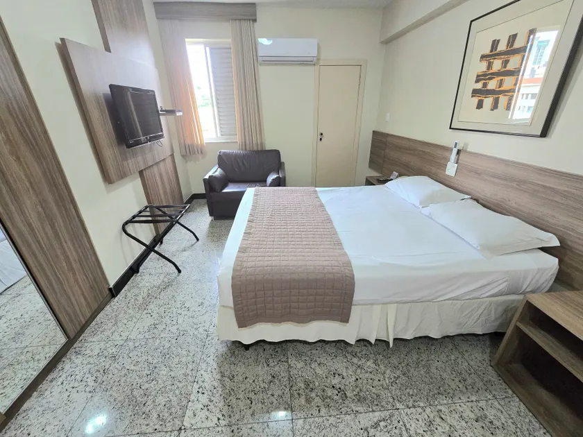 Via Contorno Hotel - Image 1