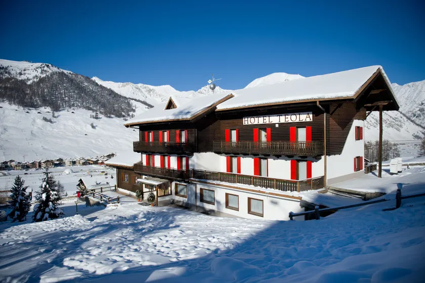 Hotel Teola - Image 1