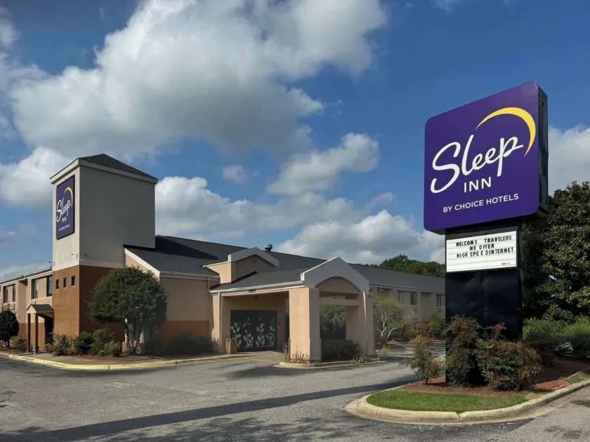 Sleep Inn Florence North - Image 1