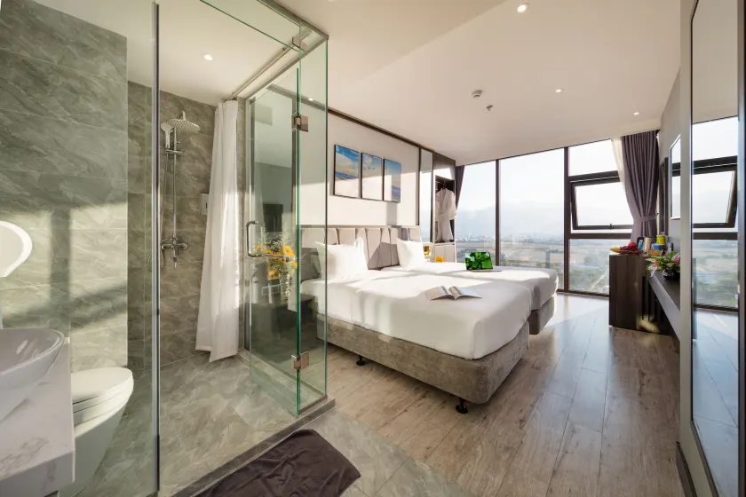 Ivy Hotel Nha Trang - Image 1