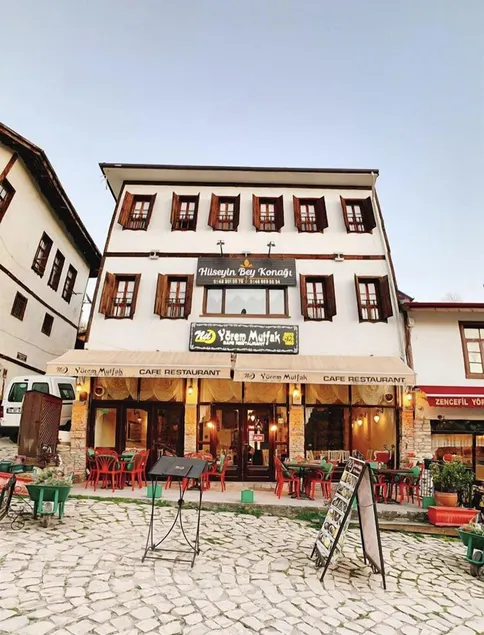 Hüseyin bey konağı - Image 1