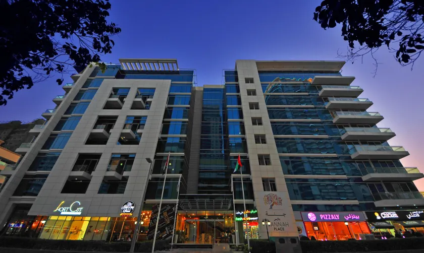 Jannah Place Dubai Marina - Image 1