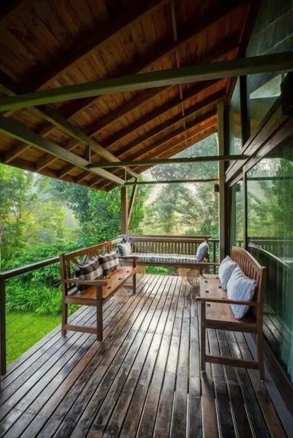 amã Stays & Trails The Old Cattleshed, Wayanad - Lobby sitting area