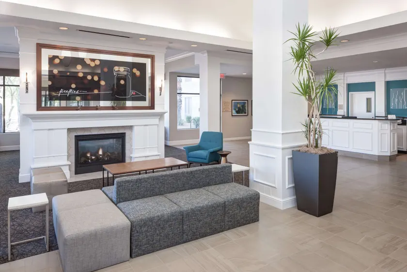 Hilton Garden Inn Tucson Airport - Image 1