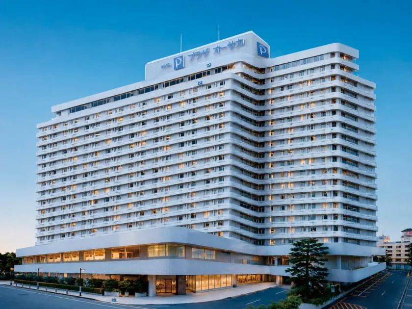 Hotel Plaza Osaka - Image 1