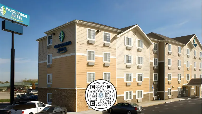 WoodSpring Suites Lincoln Northeast I-80 - Image 1