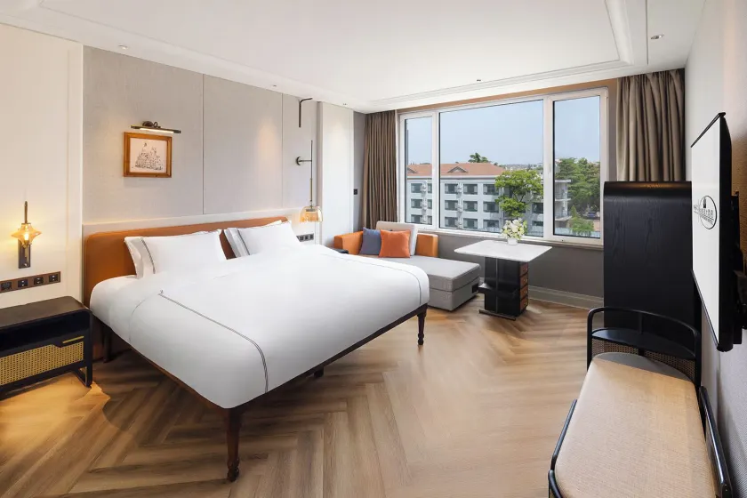 Qingdao Seaview Garden Hotel - Image 1