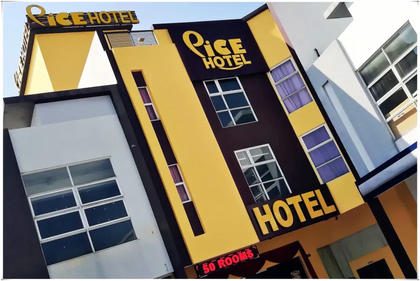 Pice Hotel - Image 1
