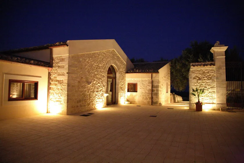 Casato Licitra - Image 1