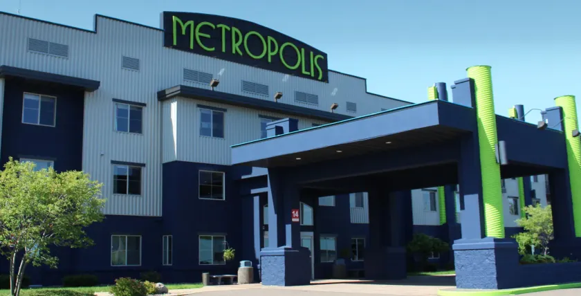 Metropolis Resort - Eau Claire - Image 1