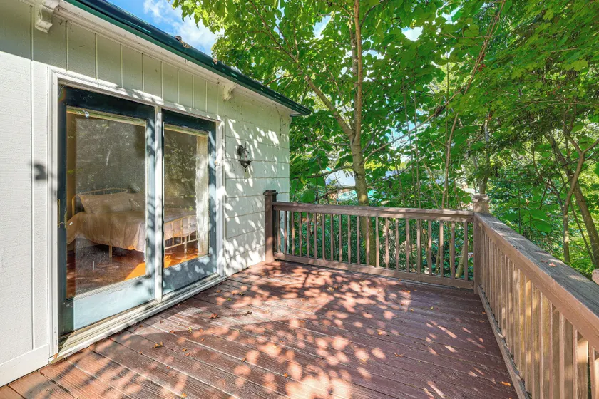 Walk to Main Street! Home in Historic Jonesborough - Image 1