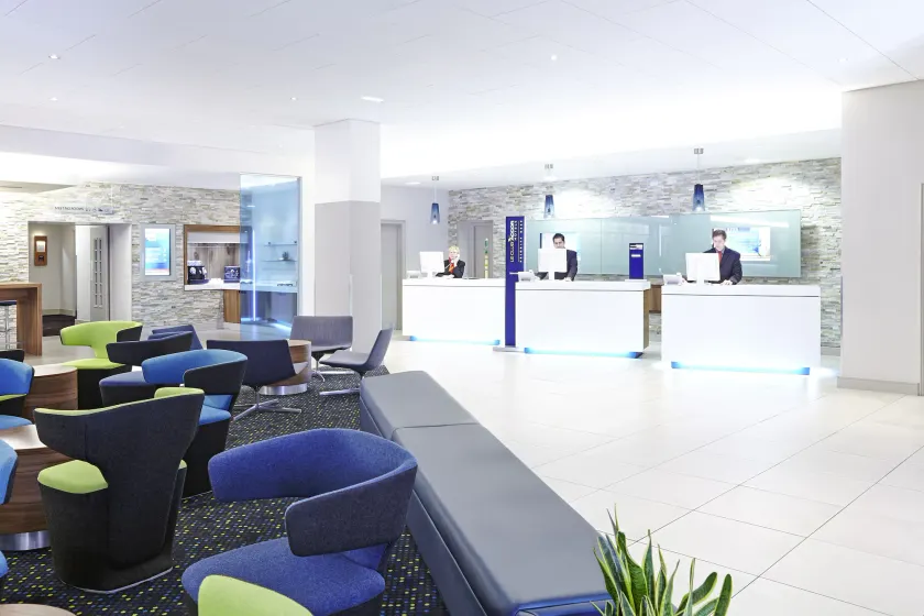 Novotel Birmingham Centre - Inngangsparti