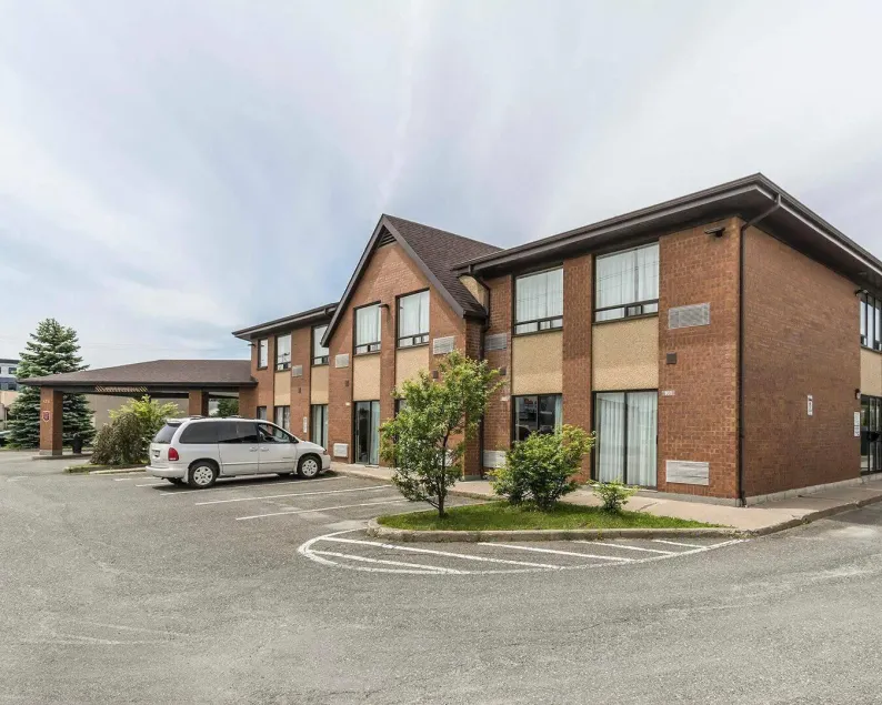Comfort Inn Thetford Mines - Image 1