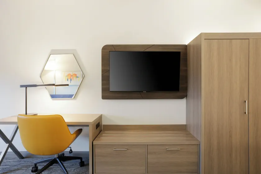 Holiday Inn Express & Suites Hawthorne - Elmsford North by IHG - Zimmer