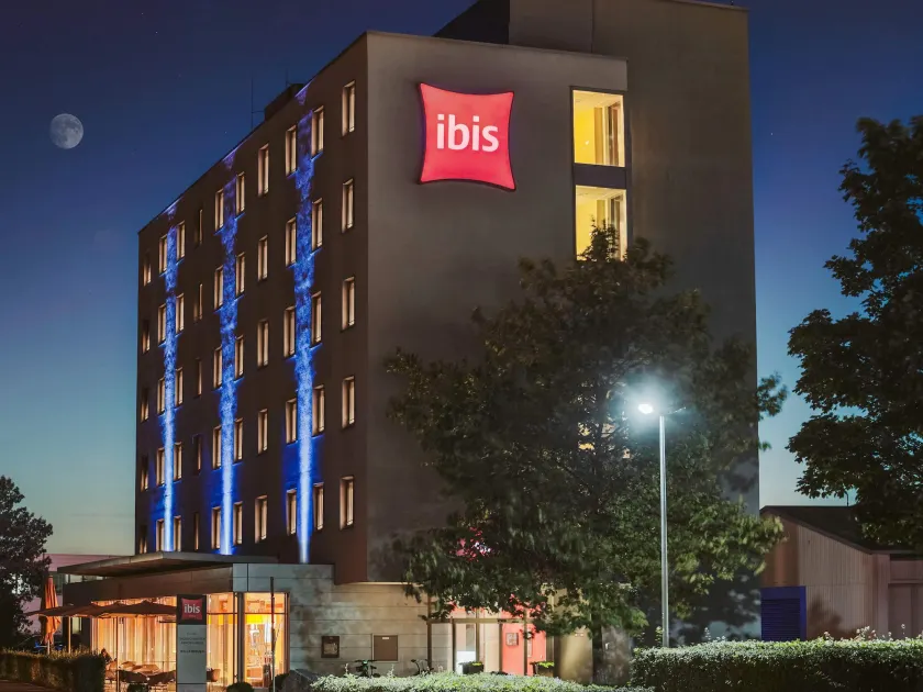 ibis Hotel Friedrichshafen Airport Messe - Image 1