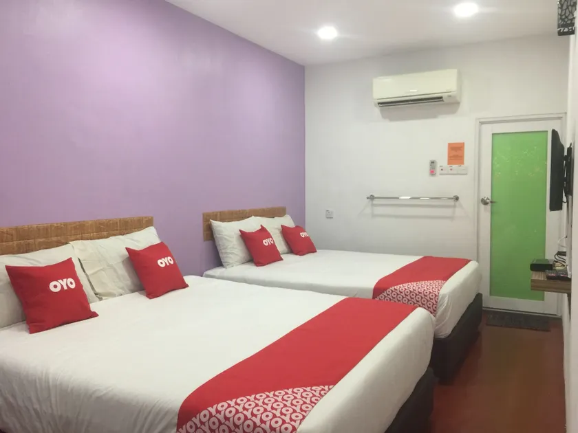 OYO 89671 Changlun Star Motel - Image 1