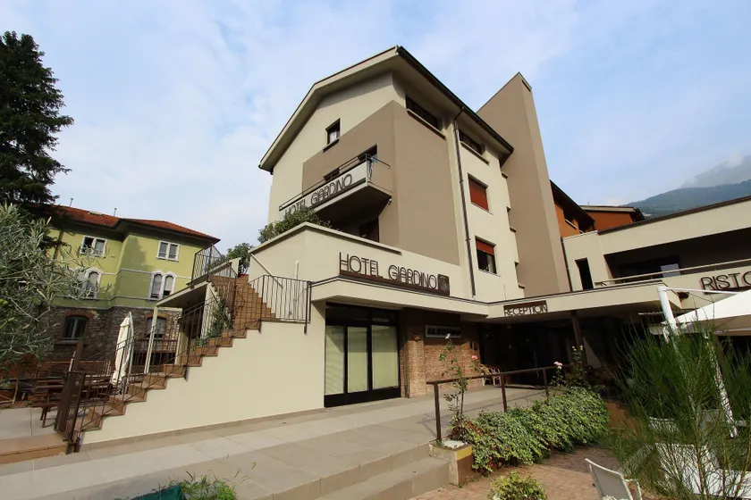 Hotel Giardino - Image 1
